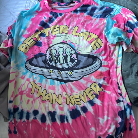 Tie dye Better late then never t shirt from SHEIN - Picture 1 of 2